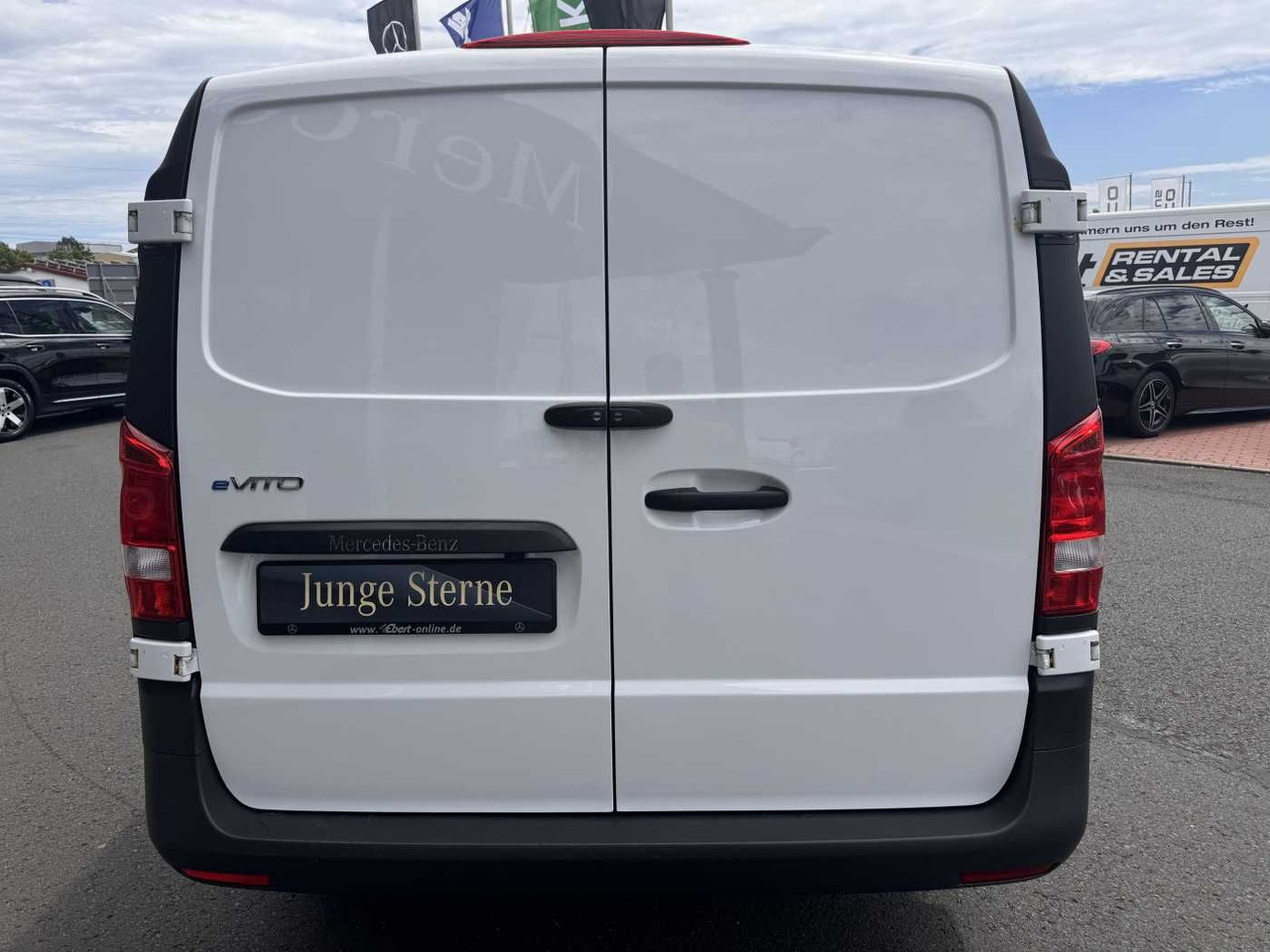 Mercedes-Benz eVito 112 Klima Kamera Navi SHZ Tempomat - Väike kaubik, Elektrikaubik: pilt 5 Mercedes-Benz eVito 112 Klima Kamera Navi SHZ Tempomat - Väike kaubik, Elektrikaubik: pilt 5