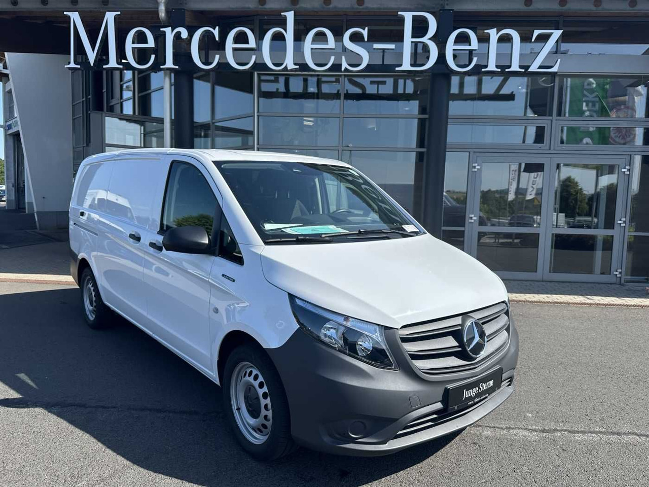 Mercedes-Benz eVito 112 Klima Kamera Navi SHZ Tempomat - Väike kaubik, Elektrikaubik: pilt 1 Mercedes-Benz eVito 112 Klima Kamera Navi SHZ Tempomat - Väike kaubik, Elektrikaubik: pilt 1