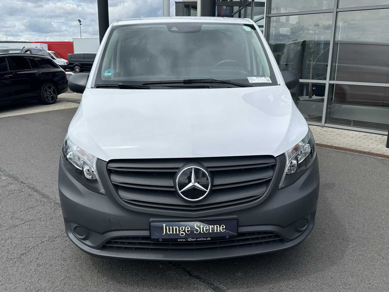 Mercedes-Benz eVito 112 Klima Kamera Navi SHZ Tempomat - Väike kaubik, Elektrikaubik: pilt 2 Mercedes-Benz eVito 112 Klima Kamera Navi SHZ Tempomat - Väike kaubik, Elektrikaubik: pilt 2