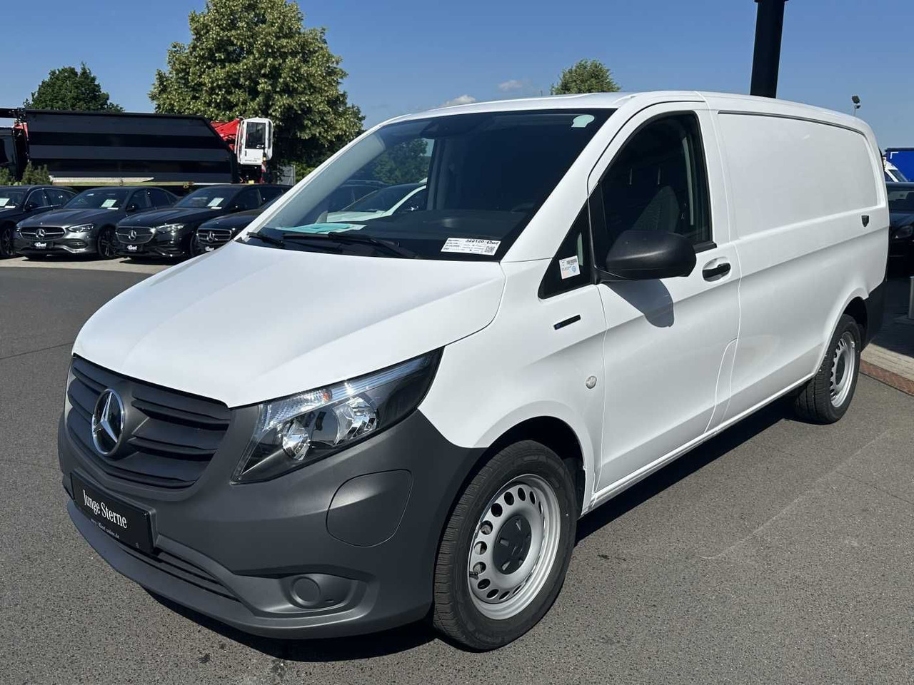 Mercedes-Benz eVito 112 Klima Kamera Navi SHZ Tempomat - Väike kaubik, Elektrikaubik: pilt 3 Mercedes-Benz eVito 112 Klima Kamera Navi SHZ Tempomat - Väike kaubik, Elektrikaubik: pilt 3