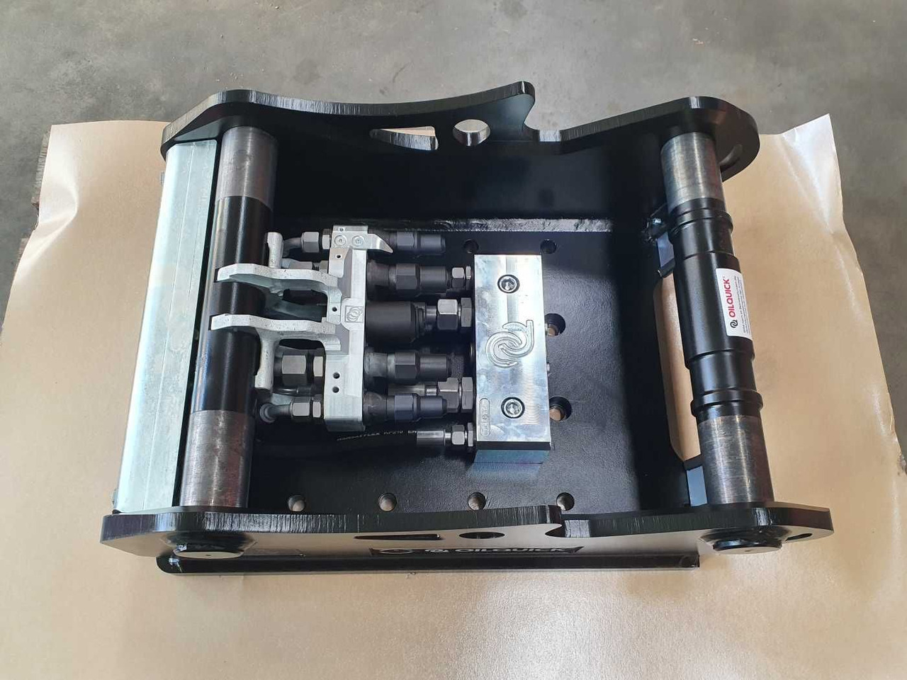 OilQuick OQ65 Adapterplatte für Westtech & mehr - Kiirühendus: pilt 1 OilQuick OQ65 Adapterplatte für Westtech & mehr - Kiirühendus: pilt 1