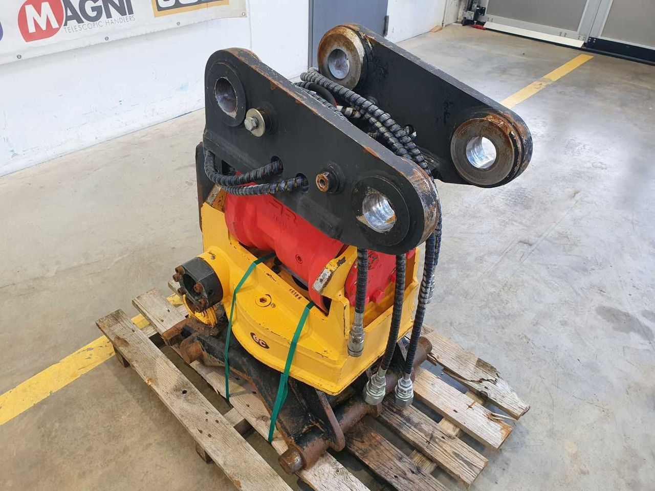 Rädlinger Schwenkrotator CAT M318 / CW 40 / 2016 - Kallutav pöördpea: pilt 3 Rädlinger Schwenkrotator CAT M318 / CW 40 / 2016 - Kallutav pöördpea: pilt 3