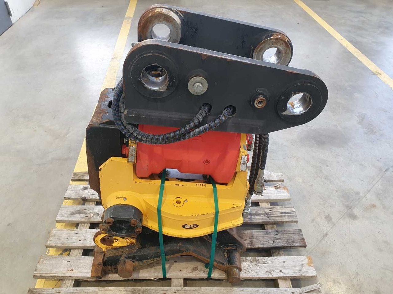Rädlinger Schwenkrotator CAT M318 / CW 40 / 2016 - Kallutav pöördpea: pilt 4 Rädlinger Schwenkrotator CAT M318 / CW 40 / 2016 - Kallutav pöördpea: pilt 4