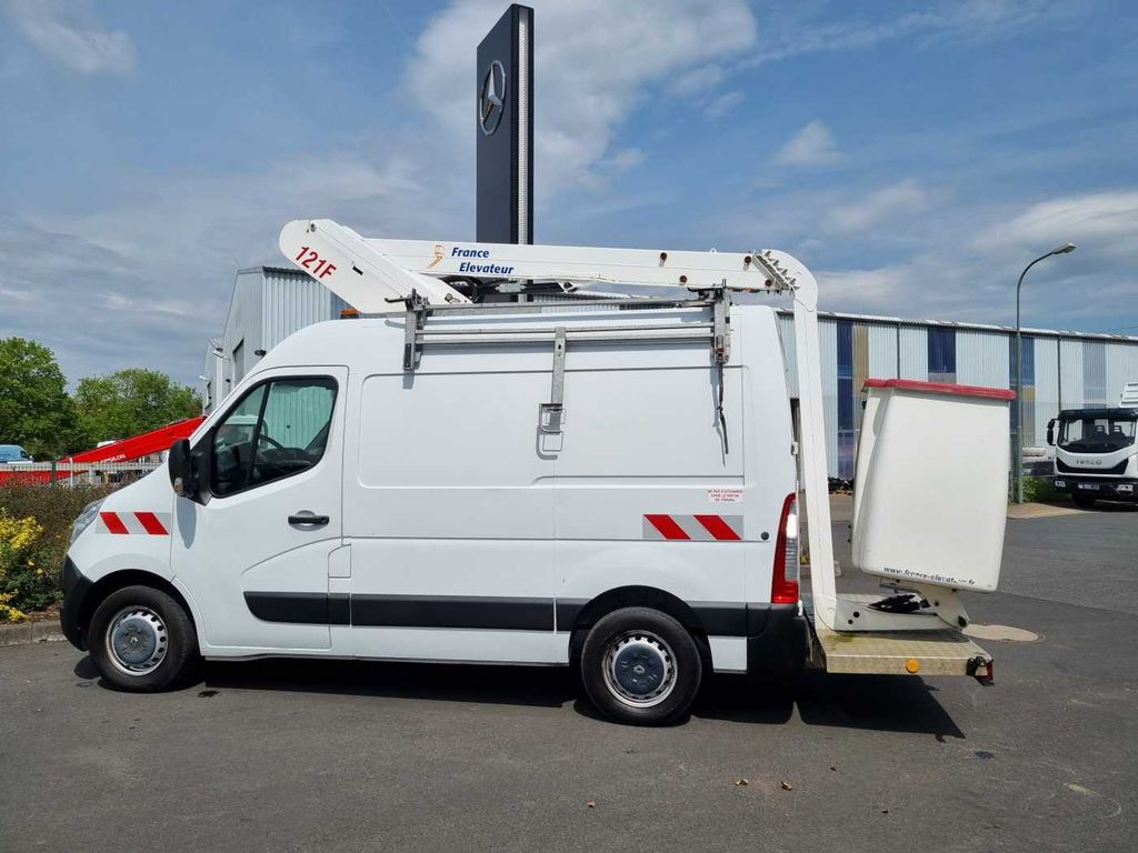 Renault Master 2.3 dCi / France Elevateur 121FCC, 12,5m Renault Master 2.3 dCi / France Elevateur 121FCC, 12,5m - Veoautolt tõusev platvorm, Tarbesõiduk: pilt 4 Renault Master 2.3 dCi / France Elevateur 121FCC, 12,5m Renault Master 2.3 dCi / France Elevateur 121FCC, 12,5m - Veoautolt tõusev platvorm, Tarbesõiduk: pilt 4