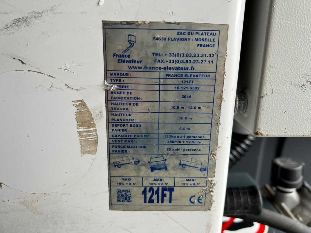 Veoautolt tõusev platvorm, Tarbesõiduk Renault Master 2.3 dCi / France Elevateur 121FT, 12m: pilt 12