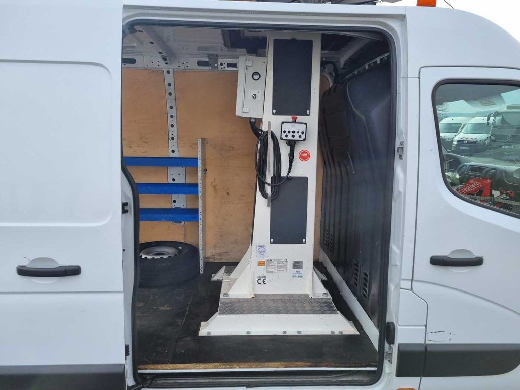 Veoautolt tõusev platvorm, Tarbesõiduk Renault Master 2.3 dCi / KLUBB K32, 12,5m: pilt 9