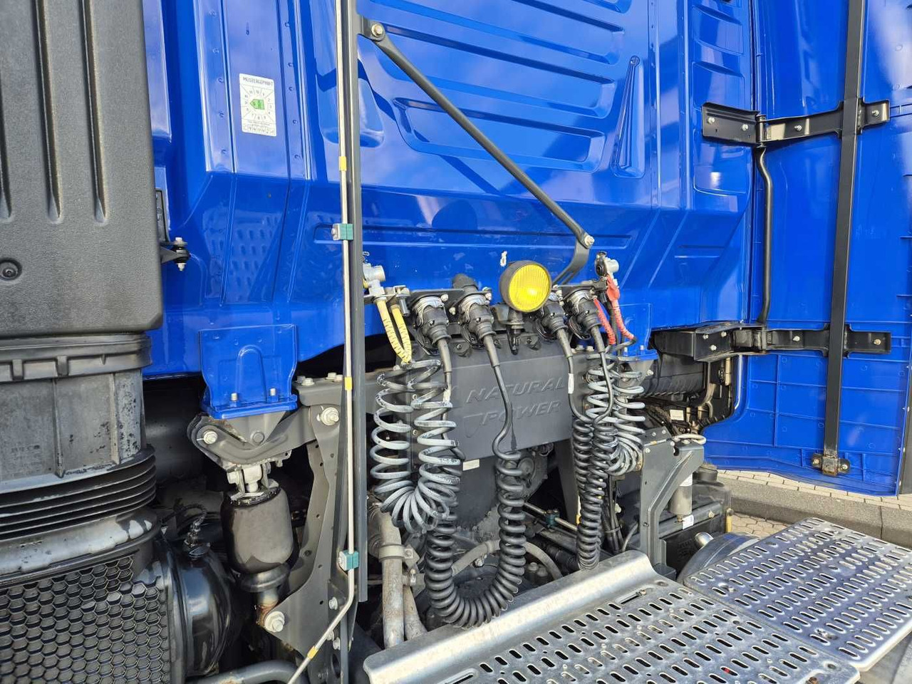 Sadulveok Iveco S-Way 460 NP LNG ACC Intarder Navi: pilt 10