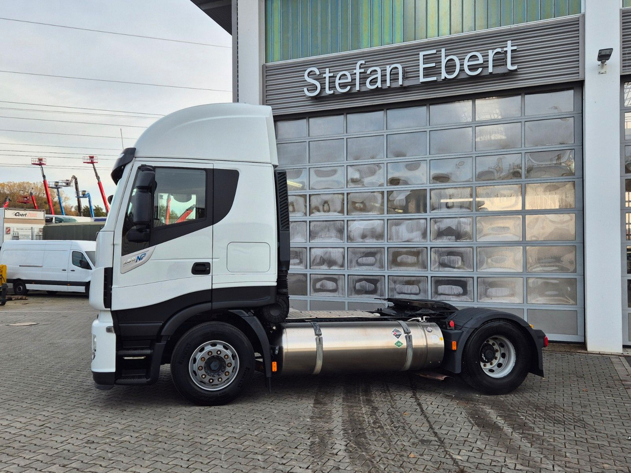 Iveco Stralis 460NP LNG 4x2 3 Stück - Sadulveok: pilt 5 Iveco Stralis 460NP LNG 4x2 3 Stück - Sadulveok: pilt 5