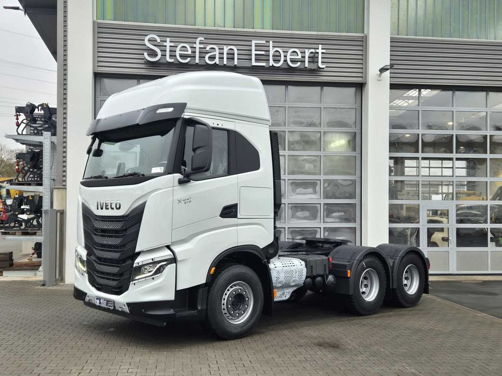 Iveco X-Way AS440X57TZ/P ON+ 6x4 Intarder 2xBett - Sadulveok: pilt 3 Iveco X-Way AS440X57TZ/P ON+ 6x4 Intarder 2xBett - Sadulveok: pilt 3