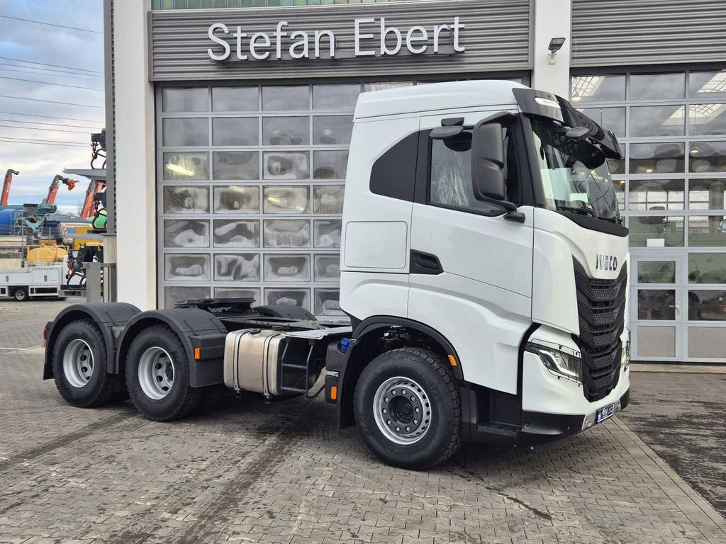 Iveco X-Way AS440X57TZ/P ON+ 6x4 Intarder Bett - Sadulveok: pilt 4 Iveco X-Way AS440X57TZ/P ON+ 6x4 Intarder Bett - Sadulveok: pilt 4