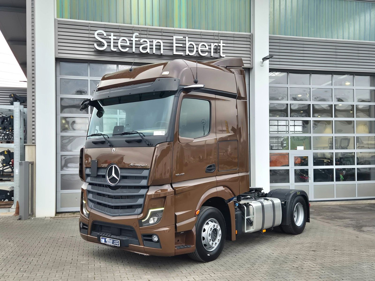 Mercedes-Benz Actros 1848 LS Öl-Retarder Standklima BigSpace - Sadulveok: pilt 1 Mercedes-Benz Actros 1848 LS Öl-Retarder Standklima BigSpace - Sadulveok: pilt 1