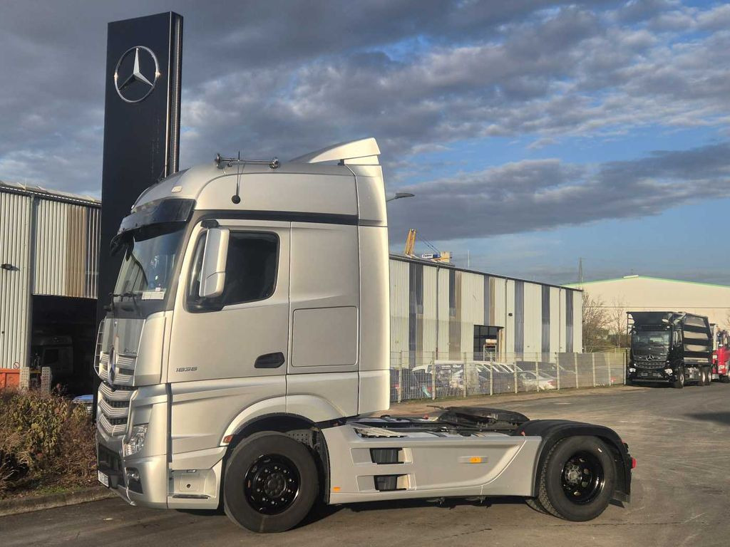 Mercedes-Benz Actros 1851 LS Öl-Retarder HPEB BigSpace PPC - Sadulveok: pilt 3 Mercedes-Benz Actros 1851 LS Öl-Retarder HPEB BigSpace PPC - Sadulveok: pilt 3