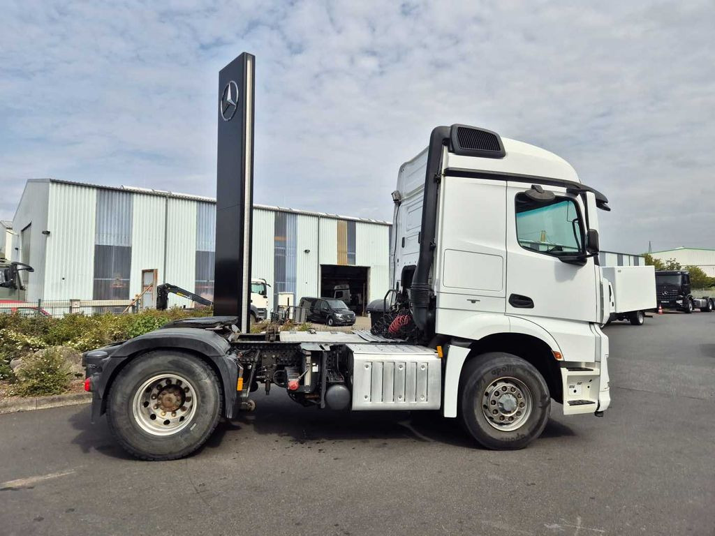Mercedes-Benz Arocs 1845 LS 4x4 HAD Retarder Hydraulik Navi - Sadulveok: pilt 5 Mercedes-Benz Arocs 1845 LS 4x4 HAD Retarder Hydraulik Navi - Sadulveok: pilt 5