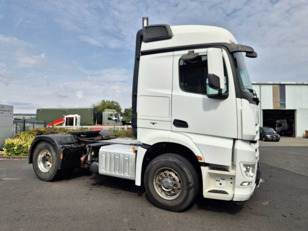 Mercedes-Benz Arocs 1845 LS 4x4 HAD Retarder Hydraulik Navi - Sadulveok: pilt 3 Mercedes-Benz Arocs 1845 LS 4x4 HAD Retarder Hydraulik Navi - Sadulveok: pilt 3