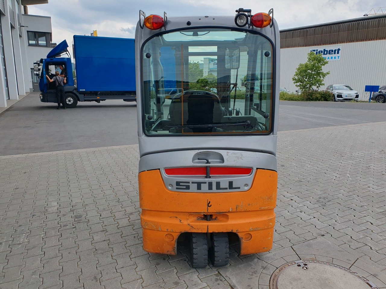 Still RX 20-14 / Triplex: 4,3m / nur 2.328h / SS - Elektritõstuk: pilt 4 Still RX 20-14 / Triplex: 4,3m / nur 2.328h / SS - Elektritõstuk: pilt 4