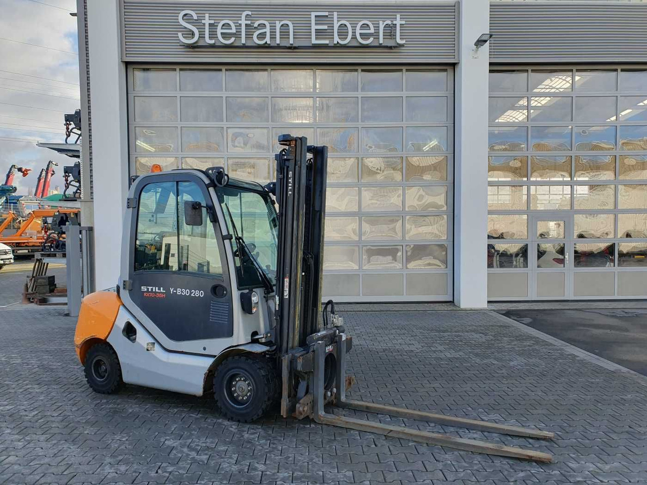 Still RX70-35 / Duplex: 3.50m / nur 1.065h / Drehgerät - Diiseltõstuk: pilt 1 Still RX70-35 / Duplex: 3.50m / nur 1.065h / Drehgerät - Diiseltõstuk: pilt 1