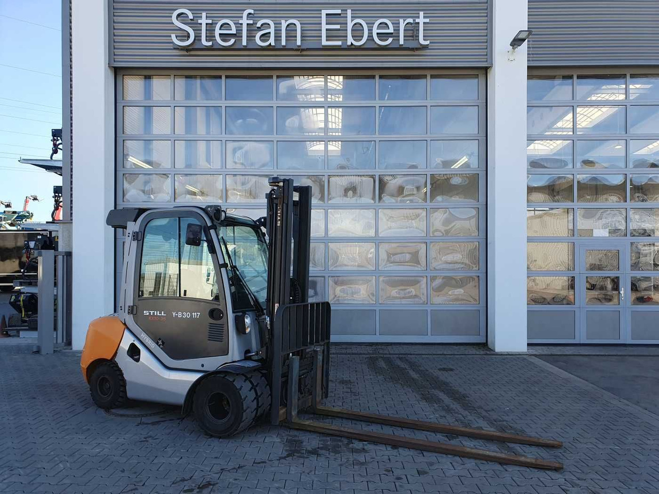 Still RX70-35 / Duplex: 3.50m! / nur 1.986h! / SS - Diiseltõstuk: pilt 1 Still RX70-35 / Duplex: 3.50m! / nur 1.986h! / SS - Diiseltõstuk: pilt 1