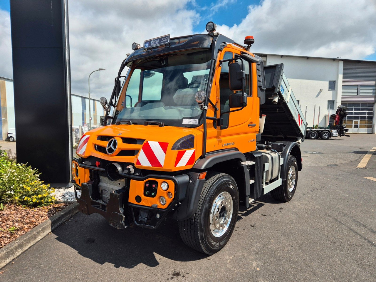 Unimog MB Unimog U435 4x4 Kipper Vario-Pilot Hydrostat - Kallurauto: pilt 2 Unimog MB Unimog U435 4x4 Kipper Vario-Pilot Hydrostat - Kallurauto: pilt 2