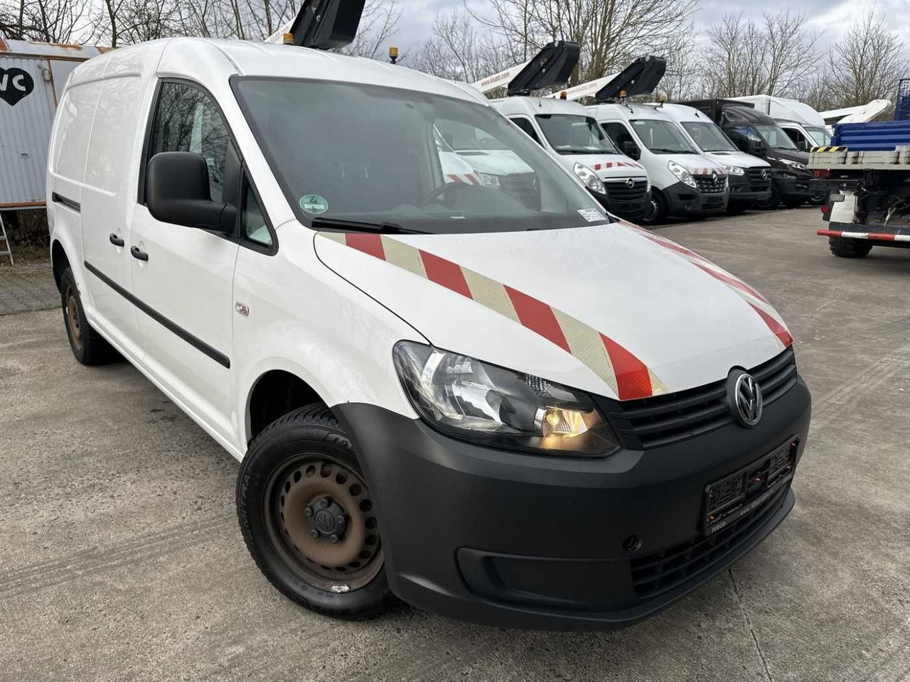 Volkswagen VW Caddy 2.0 TDI 4Motion Maxi Kasten Regal - Kaubik: pilt 2 Volkswagen VW Caddy 2.0 TDI 4Motion Maxi Kasten Regal - Kaubik: pilt 2