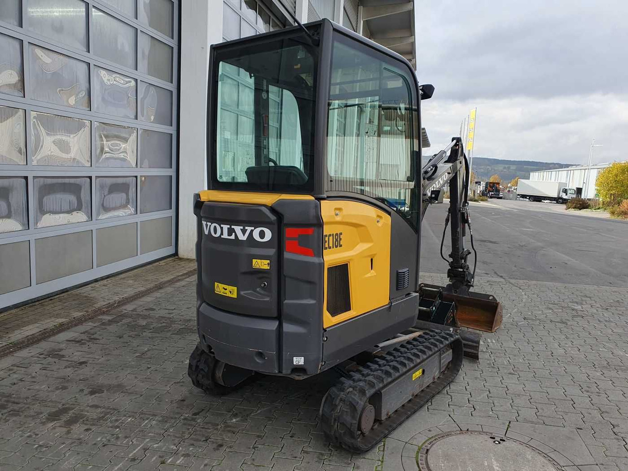 Volvo EC18E / nur 415h! / MS01 / 2021 / inkl 2x Löffel - Miniekskavaator: pilt 3 Volvo EC18E / nur 415h! / MS01 / 2021 / inkl 2x Löffel - Miniekskavaator: pilt 3