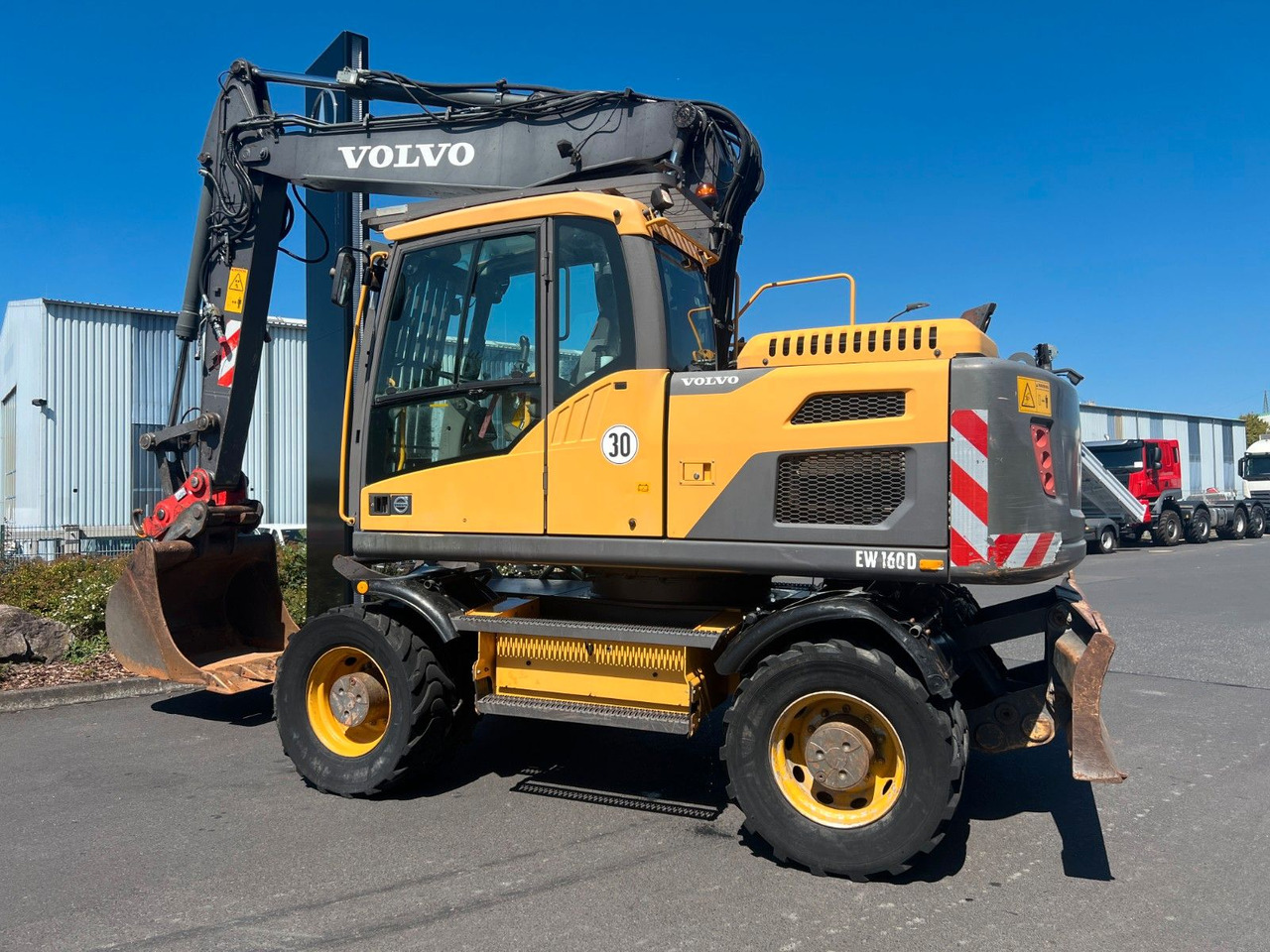 Volvo EW160D / 2014 / 1xTieflöffel / Forstschutzgitter - Ratastel ekskavaator: pilt 3 Volvo EW160D / 2014 / 1xTieflöffel / Forstschutzgitter - Ratastel ekskavaator: pilt 3