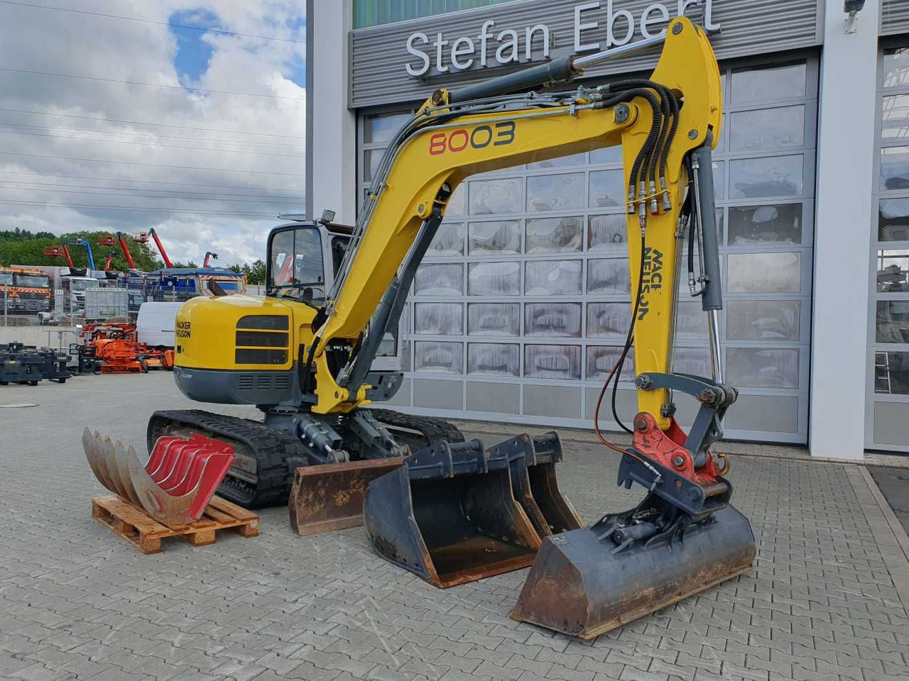 Wacker 8003 / MS08 / nur 4.035h / 2014 / Löffelpaket - Lintekskavaator: pilt 2 Wacker 8003 / MS08 / nur 4.035h / 2014 / Löffelpaket - Lintekskavaator: pilt 2