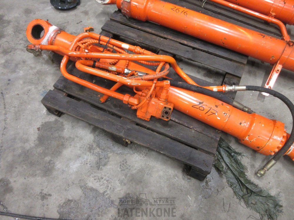 Hitachi Hitachi ZX210 nostosylinteri ID 2617 UUSI - Hüdrauliline silinder - Ehitusmasinad: pilt 3 Hitachi Hitachi ZX210 nostosylinteri ID 2617 UUSI - Hüdrauliline silinder - Ehitusmasinad: pilt 3