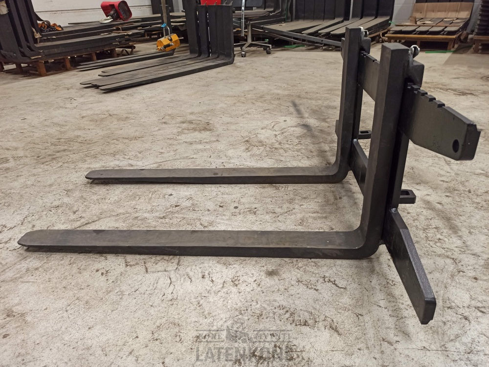 Laten Trukkipiikit 1600kg 1100mm/1000mm 2A Avant - Kahvlid - Ehitusmasinad: pilt 4 Laten Trukkipiikit 1600kg 1100mm/1000mm 2A Avant - Kahvlid - Ehitusmasinad: pilt 4