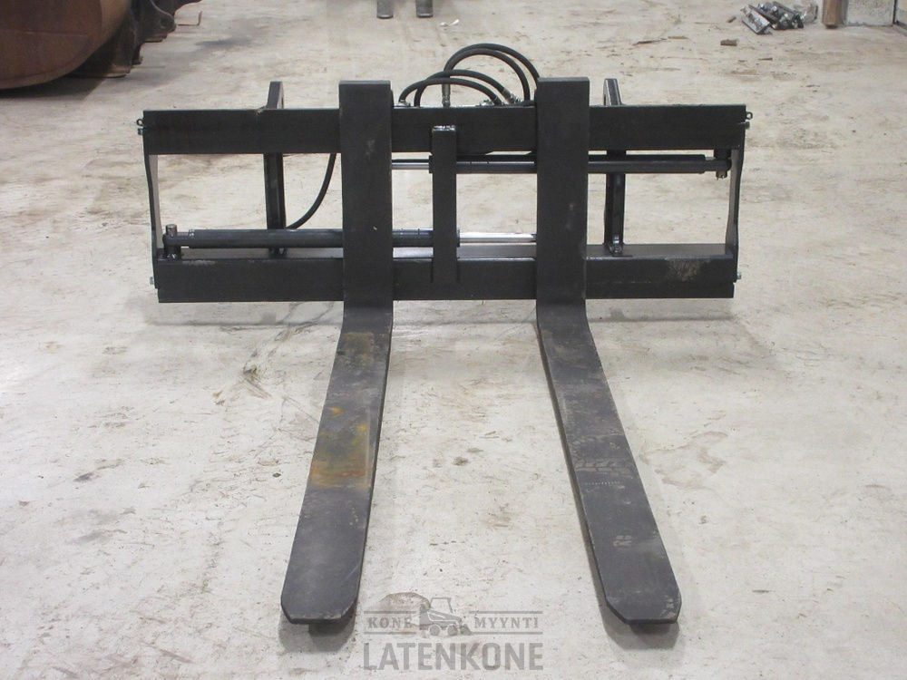 Volvo Hydrauliset trukkipiikit 3500kg 1500mm/1500mm 3A Volvo L30 - Kahvlid - Ehitusmasinad: pilt 2 Volvo Hydrauliset trukkipiikit 3500kg 1500mm/1500mm 3A Volvo L30 - Kahvlid - Ehitusmasinad: pilt 2