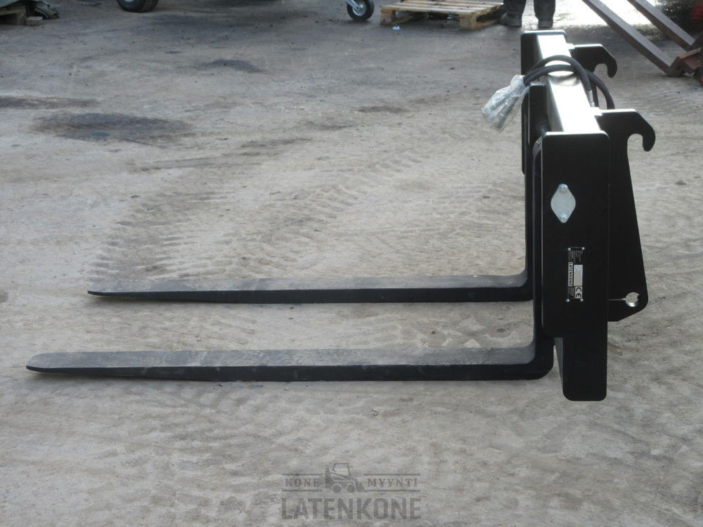 Volvo Hydrauliset trukkipiikit 5000kg 1500mm/1500mm PIN L40-L45 - Kahvlid - Ehitusmasinad: pilt 4 Volvo Hydrauliset trukkipiikit 5000kg 1500mm/1500mm PIN L40-L45 - Kahvlid - Ehitusmasinad: pilt 4