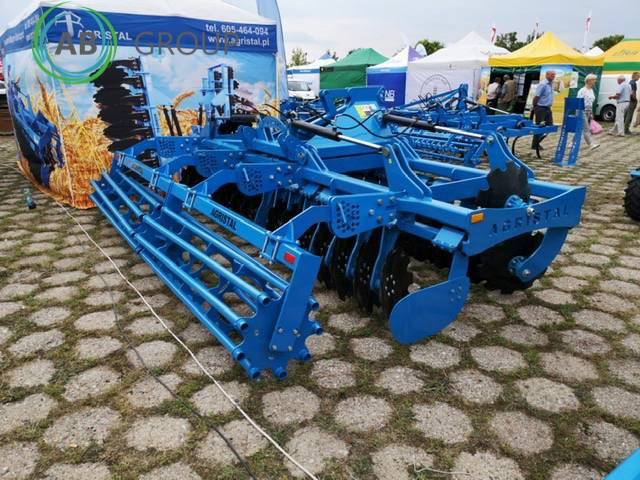 Agristal BTH hydraulic folding disc harrow 4.5 m - Äke: pilt 2 Agristal BTH hydraulic folding disc harrow 4.5 m - Äke: pilt 2