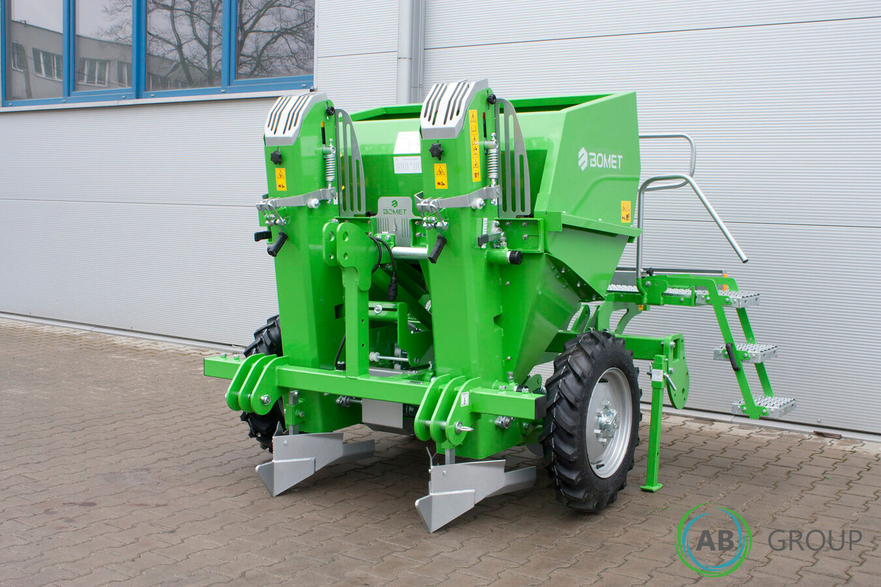 Bomet Gemini S339 two-row potato planter (inter-row width: 67.5 - 80 cm) - Kartulipanija: pilt 1 Bomet Gemini S339 two-row potato planter (inter-row width: 67.5 - 80 cm) - Kartulipanija: pilt 1