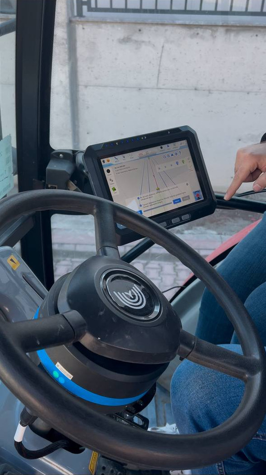DOKEN AF305 ? Profesjonalna Nawigacja Rolnicza RTK 2,5 cm - Juhtimissüsteem - Põllutööseade: pilt 2 DOKEN AF305 ? Profesjonalna Nawigacja Rolnicza RTK 2,5 cm - Juhtimissüsteem - Põllutööseade: pilt 2