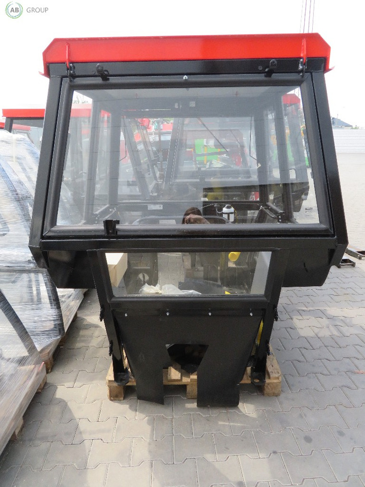 Koja tractor cab C-330 - Kabiin - Traktor: pilt 4 Koja tractor cab C-330 - Kabiin - Traktor: pilt 4