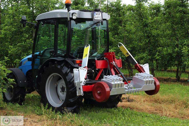 Królik hydraulic root cutter PKH - Maaharimisseadmed: pilt 1 Królik hydraulic root cutter PKH - Maaharimisseadmed: pilt 1