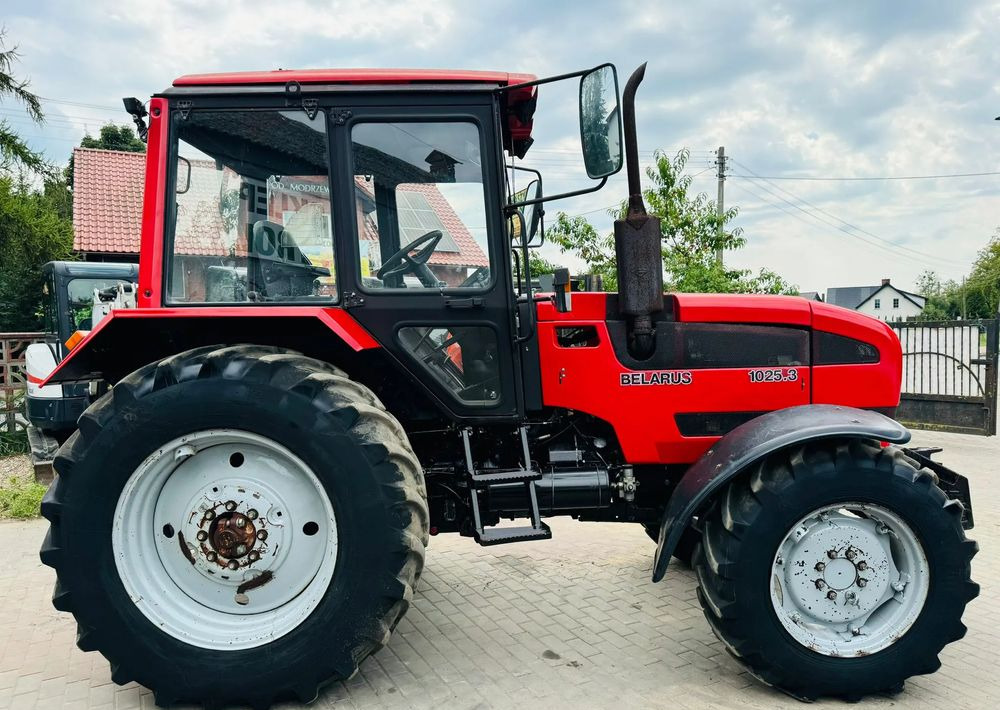 Belarus 1025.3 - Traktor: pilt 4 Belarus 1025.3 - Traktor: pilt 4