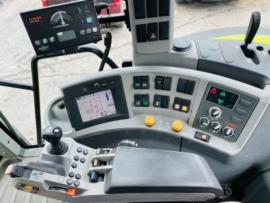 Claas AXION 840 CEBIS - Traktor: pilt 2 Claas AXION 840 CEBIS - Traktor: pilt 2