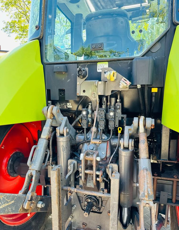 Claas Arion 410 - Traktor: pilt 4 Claas Arion 410 - Traktor: pilt 4