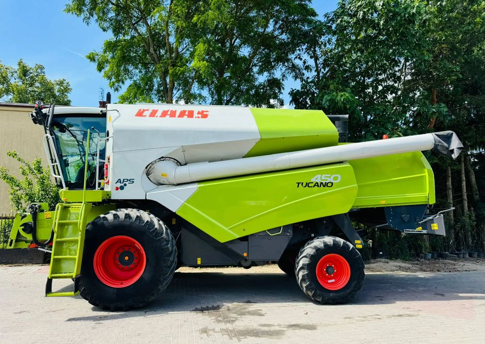 Claas Tucano 450 APS - Kombain: pilt 1 Claas Tucano 450 APS - Kombain: pilt 1