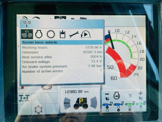 Claas XERION 3800 TRAC - Traktor: pilt 5 Claas XERION 3800 TRAC - Traktor: pilt 5
