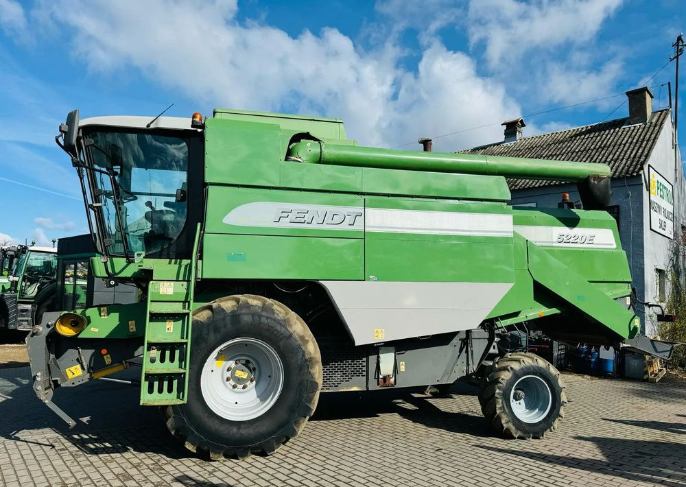 Fendt 5220E - Kombain: pilt 1 Fendt 5220E - Kombain: pilt 1