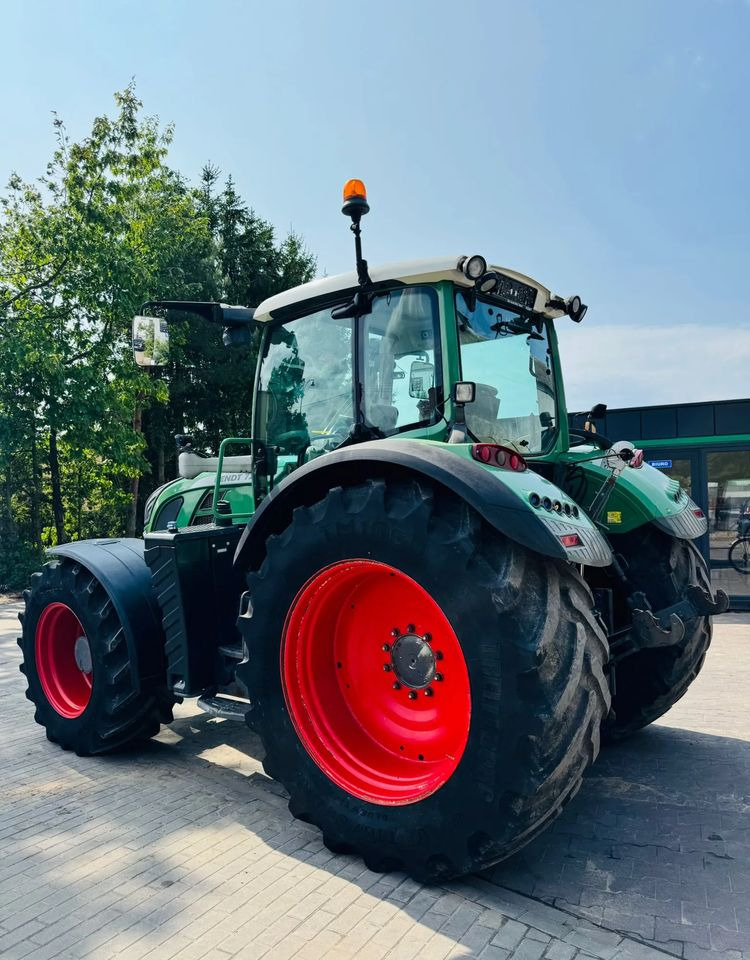 Traktor Fendt 724: pilt 7