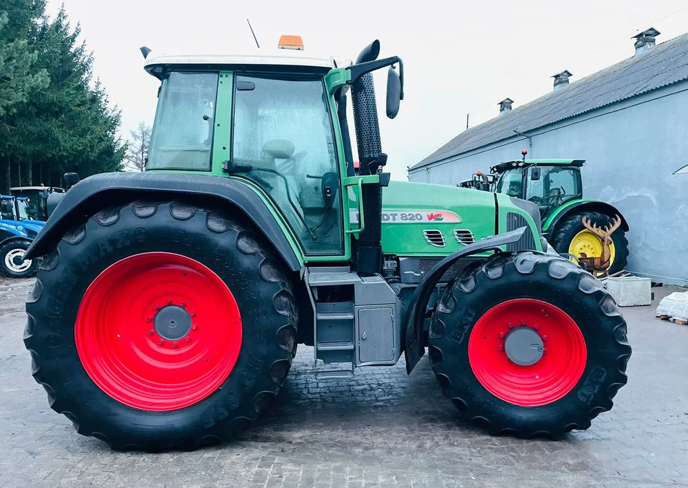 Fendt 820 - Traktor: pilt 5 Fendt 820 - Traktor: pilt 5