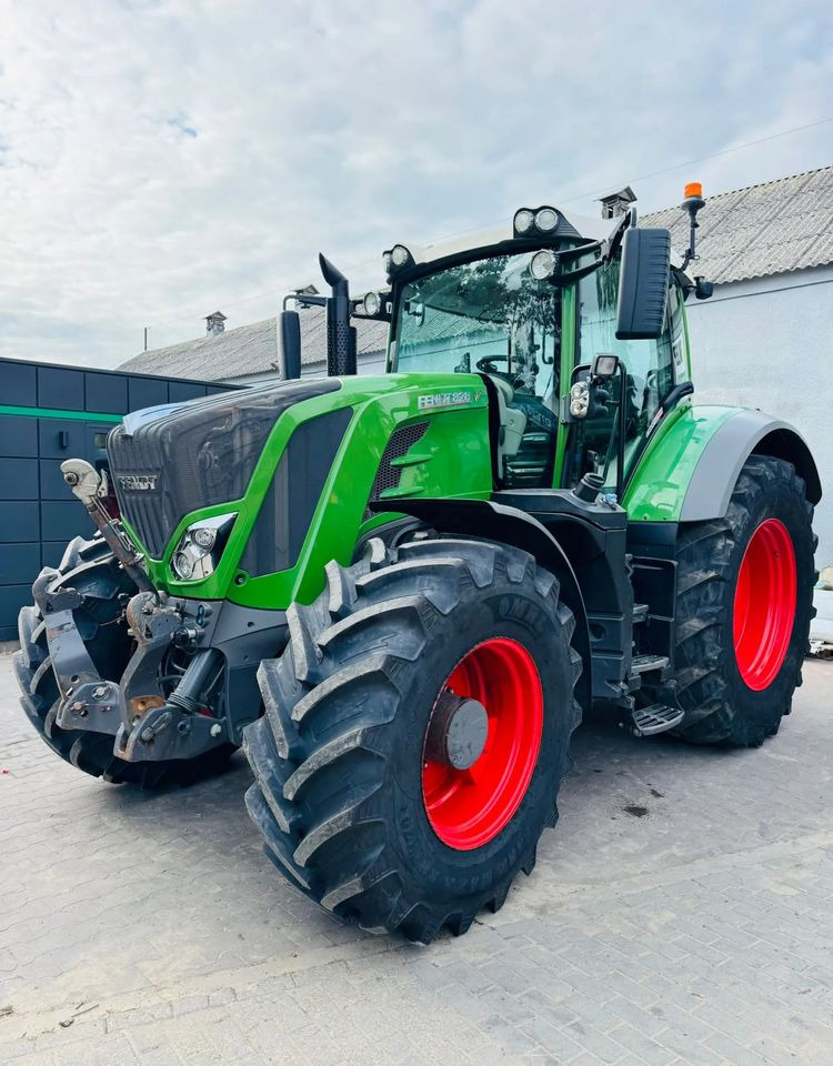 Fendt 828 Vario profi PLUS - Traktor: pilt 2 Fendt 828 Vario profi PLUS - Traktor: pilt 2