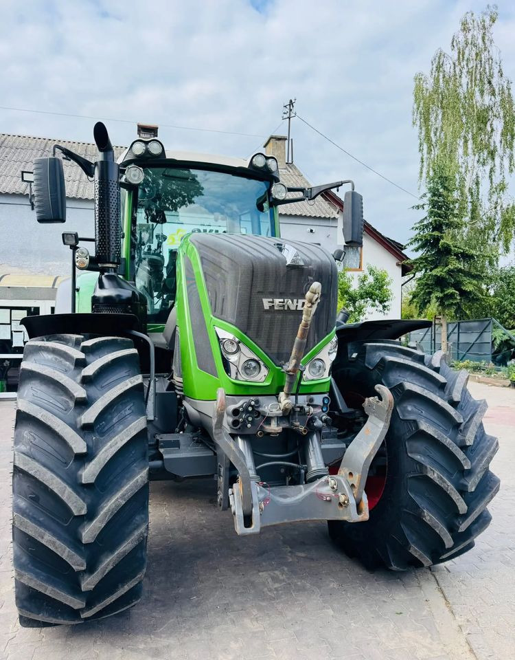Fendt 828 Vario profi PLUS - Traktor: pilt 4 Fendt 828 Vario profi PLUS - Traktor: pilt 4
