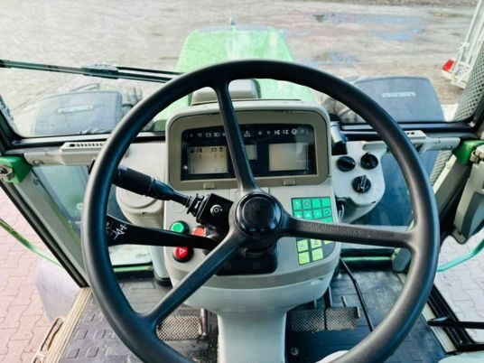 Fendt FAVORIT 818 - Traktor: pilt 5 Fendt FAVORIT 818 - Traktor: pilt 5