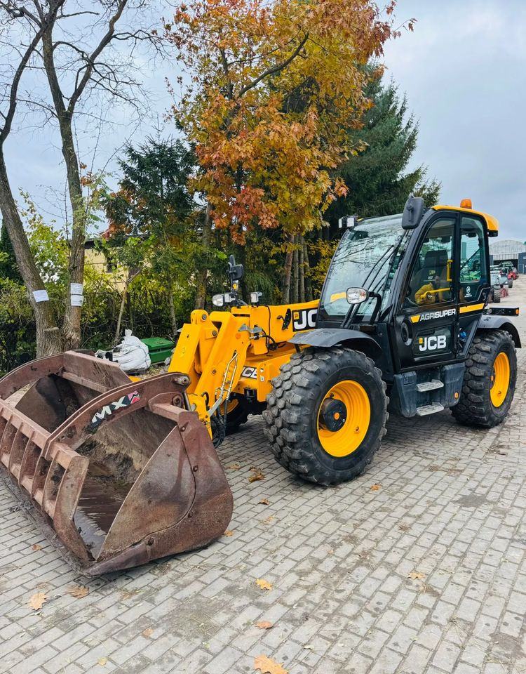 JCB 532-70 AGRI SUPER - Teleskooplaadur: pilt 3 JCB 532-70 AGRI SUPER - Teleskooplaadur: pilt 3