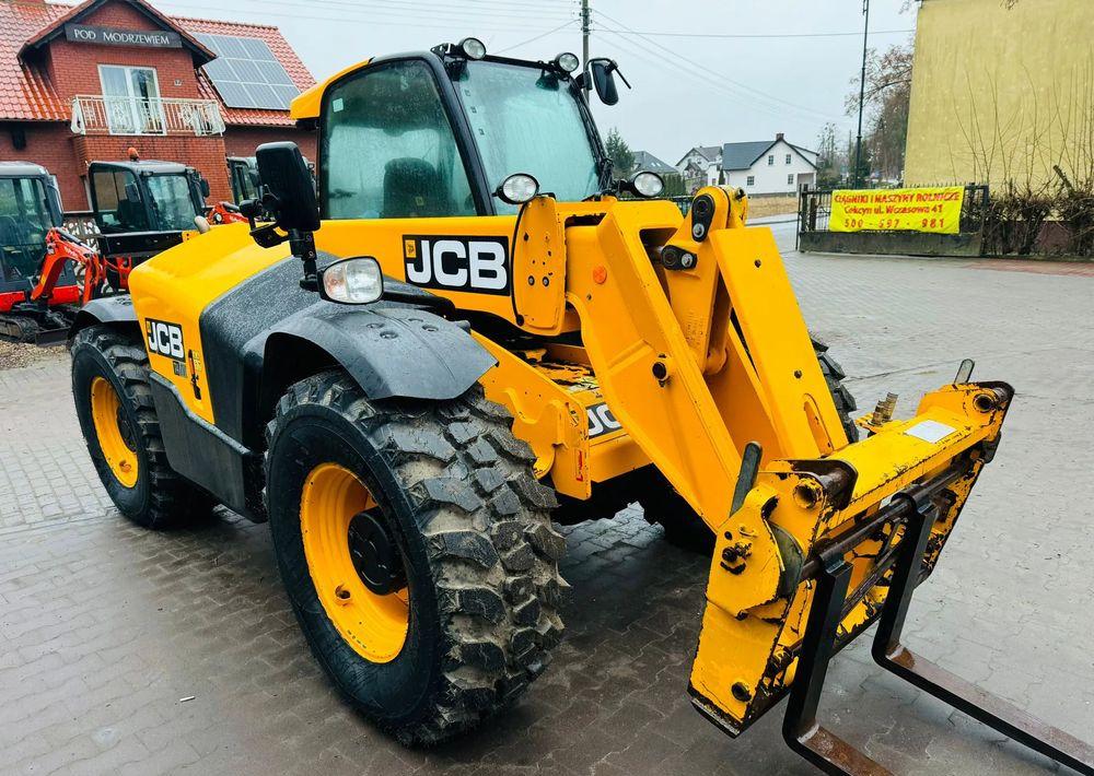 JCB 536-60 Agri Plus - Teleskooplaadur: pilt 3 JCB 536-60 Agri Plus - Teleskooplaadur: pilt 3