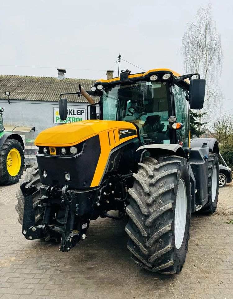 JCB FASTRAC 4220 - Traktor: pilt 1 JCB FASTRAC 4220 - Traktor: pilt 1