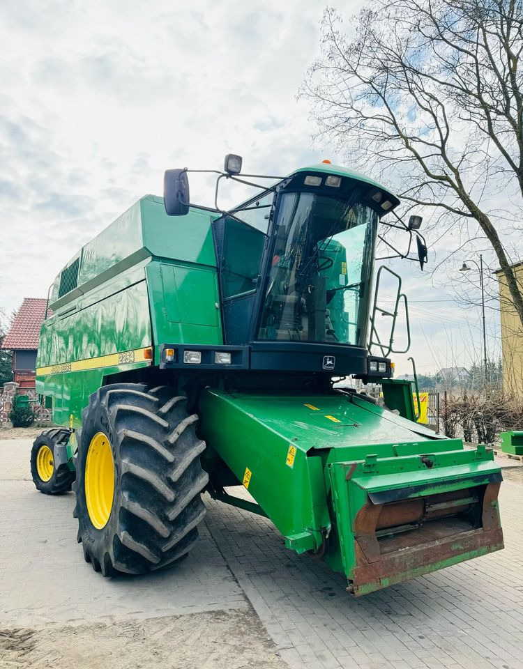 John Deere 2254 - Kombain: pilt 5 John Deere 2254 - Kombain: pilt 5